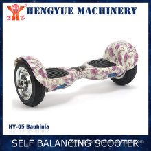 Scooter de equilíbrio de design legal com duas rodas de 10 polegadas